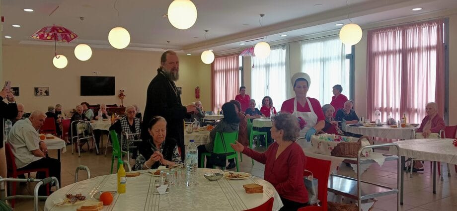 ΧΑΡΙΣΕΙΟ ΓΗΡΟΚΟΜΕΙΟ ΘΕΣΣΑΛΟΝΙΚΗ - ΜΟΝΑΔΑ ΦΡΟΝΤΙΔΑΣ ΗΛΙΚΙΩΜΕΝΩΝ ΧΑΡΙΣΕΙΟ